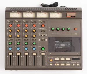 tascam-portastudio-244
