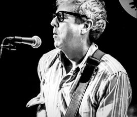 tom-keating-detroit-musician-live-on-stage